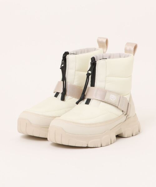 SHAKA(シャカ)の「SNUG ZIP BOOTIE AT(ブーツ・レディース・ブラック/アイボリー・23/22/25/24)」の1枚目の写真