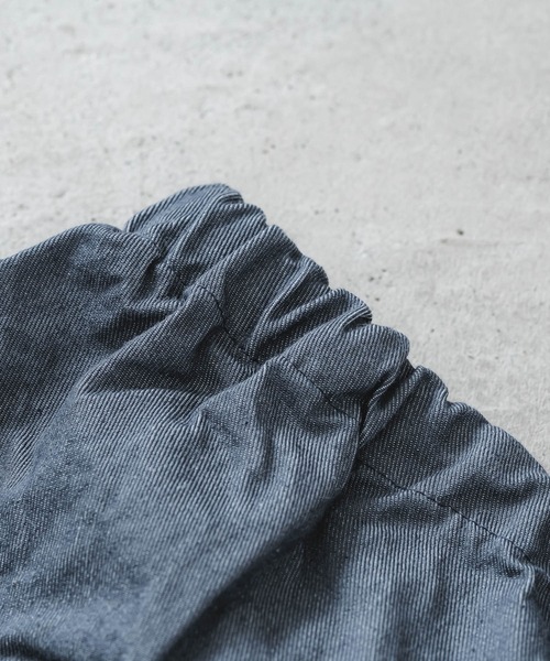 quadro（クオドロ）の「硫化グレーデニムイージーパンツ（その他パンツ・メンズ・グレー・MEDIUM）」の15枚目の写真
