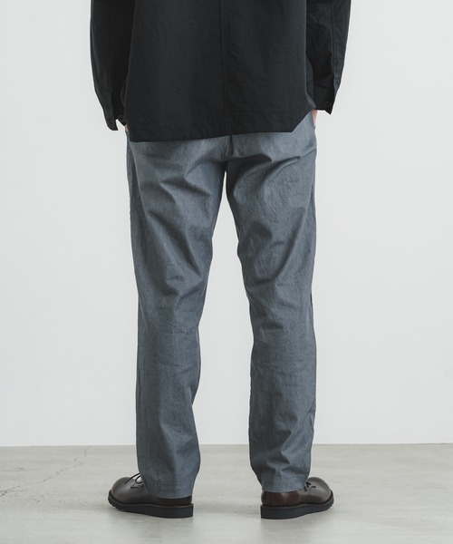quadro（クオドロ）の「硫化グレーデニムイージーパンツ（その他パンツ・メンズ・グレー・MEDIUM）」の8枚目の写真