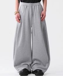 NEW GENTLEMAN（ニュージェントルマン）の「バルビュータ ワイドバギー バルーン スウェットパンツ（スウェットパンツ）」