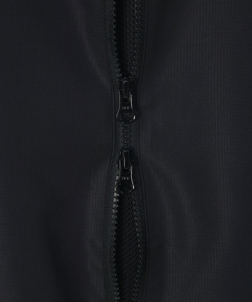 LANVIN en Bleu（ランバンオンブルー）の「【セットアップ対応】パフォーマンス フーデッド ジャケット（ブルゾン・メンズ・ブラック・48/50/52）」の11枚目の写真