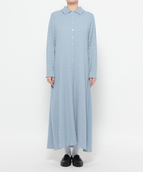 LOWRYS FARM(ローリーズファーム)の「カットレースエリワンピ 643599(ワンピース・レディース・ブラウン/ブルー/ブラック/アイボリー・FREE)」の6枚目の写真