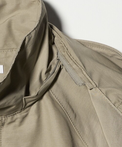 BEAUTY&YOUTH UNITED ARROWS（ビューティーアンドユースユナイテッドアローズ）の「グログランフード マウンテンパーカー ウォッシャブル はっ水（マウンテンパーカー・レディース・ライトグレー/ベージュ・L/M/S）」の9枚目の写真