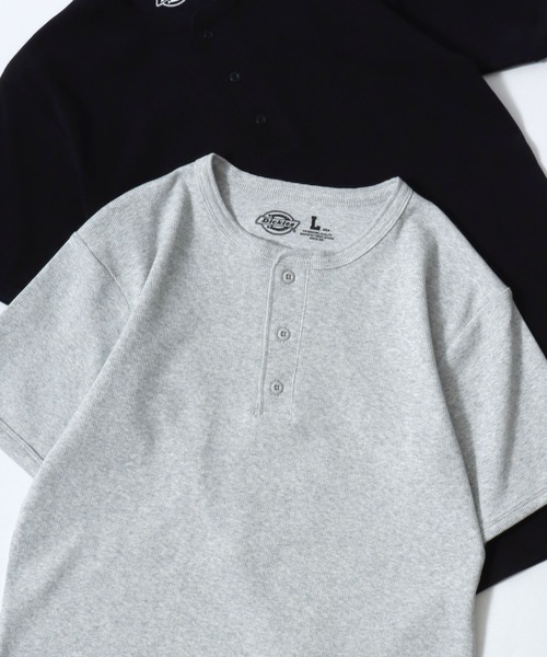 Dickies(ディッキーズ)の「Dickies/ディッキーズ タイトフィット デイリー テレコリブ 無地 ロゴ ワンポイント刺繍 ヘンリーネック 半袖Tシャツ/レディース メンズ(Tシャツ/カットソー・メンズ・ネイビー/ホワイト/グレー/ブラック・M/L/XL)」の3枚目の写真