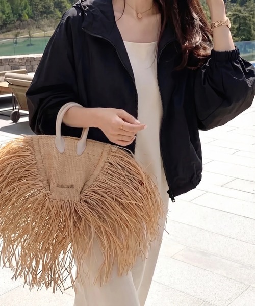 yuue' ( wear )(ユーイ)の「マウンテンパーカー ライトフーディージャケット/冷房対策 UVカットパーカー(マウンテンパーカー・レディース・ホワイト/ブラック・FREE)」の20枚目の写真