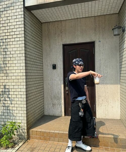 IDWS(アイドンワナセル)の「Ignis Maxi Cargo Bermuda Shorts Black(その他パンツ・レディース・その他・0/1/2)」の12枚目の写真