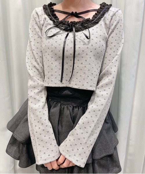 lilLilly(リルリリー)の「ワッフルレーストップス(Tシャツ/カットソー・レディース・ホワイト/ピンク/グレー・FREE)」の3枚目の写真