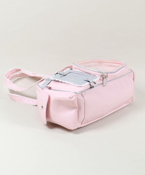 SPINNS（スピンズ）の「トレカやフォトが入る カードホルダー付き♪ 2WAY痛バッグ/クリアポケットショルダーバッグ/合皮/レース/ぬい活（ショルダーバッグ・レディース・ピンク・ONESIZE）」の12枚目の写真