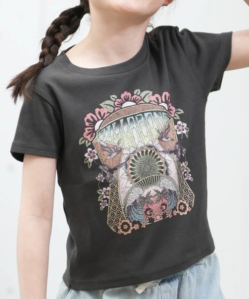 BILLABONG（ビラボン）の「BILLABONG/ビラボン キッズ GIRLS S/S TEEシャツ GRAPHIC ベイビーフィット BG015252（Tシャツ/カットソー・キッズ・ライトピンク/ホワイト/スミクロ・140cm/150cm/130cm）」の2枚目の写真