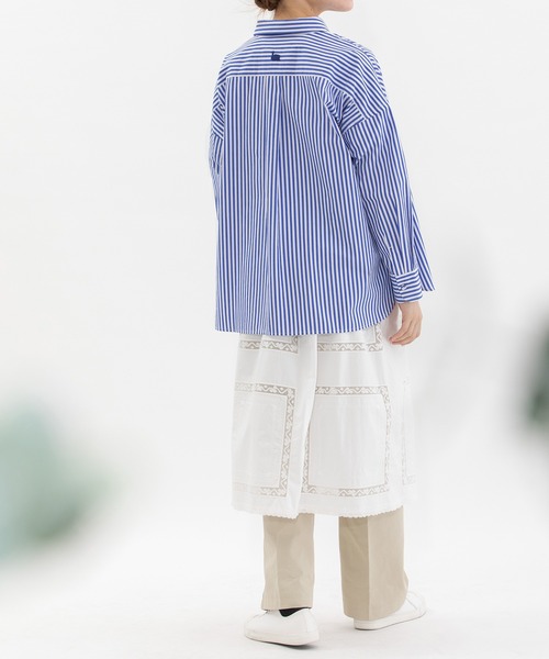 nop de nod(ノップドゥノッド)の「ロンドンストライプbackスワン刺繍シャツ(シャツ/ブラウス・レディース・ブルー/グリーン/ピンク・3)」の14枚目の写真