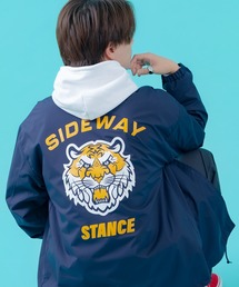 SIDEWAY STANCE（サイドウェイスタンス）の「【SIDEWAY STANCE】プリント コーチジャケット（ナイロンジャケット）」