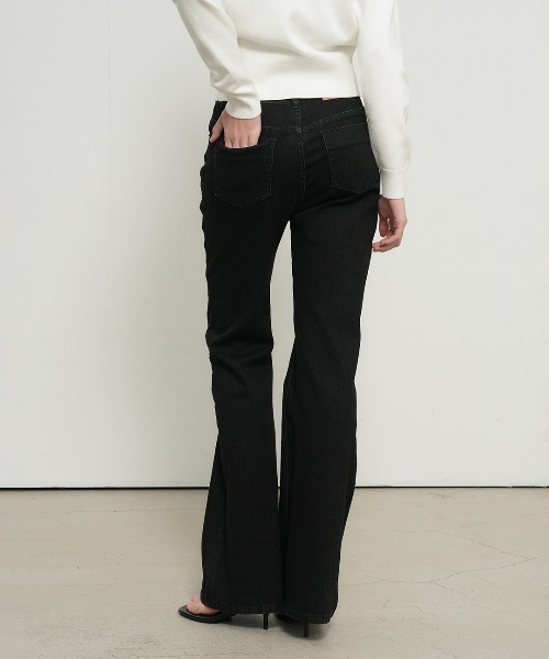 GENERAL IDEA(ジェネラルアイデア)の「【GENERAL IDEA】ブーツカットウォッシュデニムパンツ / BOOTCUT WASHING DENIM PANTS(デニムパンツ・レディース・ライトブルー/ダークブルー/ネイビー/ブラック・L/M/S/XL)」の7枚目の写真