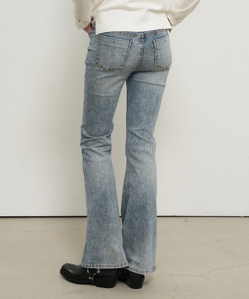 GENERAL IDEA(ジェネラルアイデア)の「【GENERAL IDEA】ブーツカットウォッシュデニムパンツ / BOOTCUT WASHING DENIM PANTS(デニムパンツ・レディース・ライトブルー/ダークブルー/ネイビー/ブラック・L/M/S/XL)」の13枚目の写真