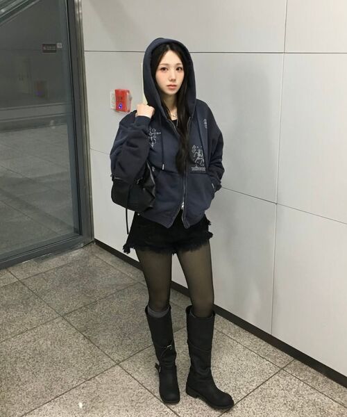 DEFGARMENTS（デフグラメンツ）の「STONE CROSS HOOD ZIP UP [NAVY]（パーカー・レディース・その他・SMALL/LARGE）」の18枚目の写真