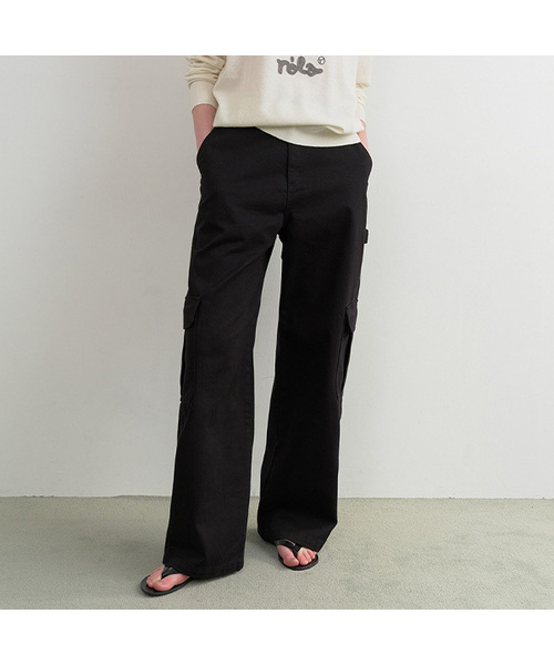 ROLAROLA(ロラロラ)の「CARGO WIDE COTTON PANTS BLACK(その他パンツ・レディース・ブラック・SMALL/MEDIUM)」の1枚目の写真