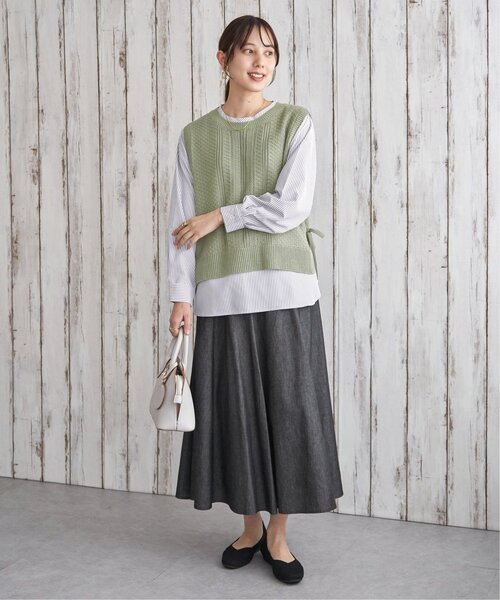 ikka（イッカ）の「【雑誌InRed4月号掲載】ニットベストブラウスセット【2点セット】（Tシャツ/カットソー・レディース・ミント/ネイビー/グレイッシュベージュ/ブラウン系その他・M/L/S）」の21枚目の写真