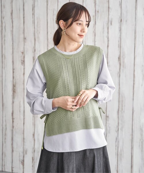 ikka（イッカ）の「【雑誌InRed4月号掲載】ニットベストブラウスセット【2点セット】（Tシャツ/カットソー・レディース・ミント/ネイビー/グレイッシュベージュ/ブラウン系その他・M/L/S）」の6枚目の写真