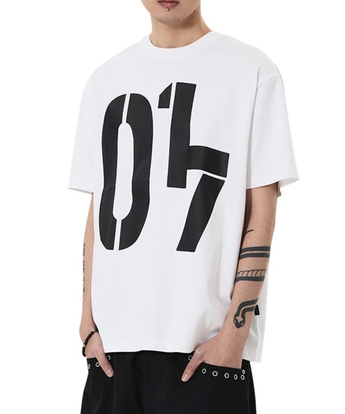 OY(オーワイ)の「『OY/オーワイ』BLOCK CODE TEE/ブロックコードTシャツ(Tシャツ/カットソー・メンズ・ホワイト/ブラック・L/M)」の1枚目の写真