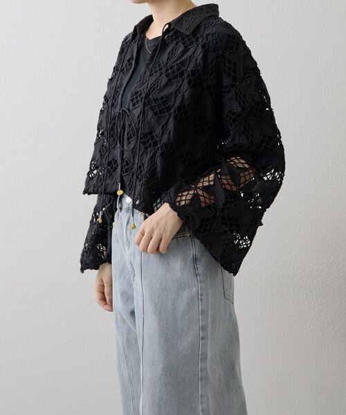 ear PAPILLONNER（イアパピヨネ）の「インドレースシャツカーデ【SUM1 STYLE】（シャツ/ブラウス・レディース・ホワイト/ブラック・FREE）」の10枚目の写真