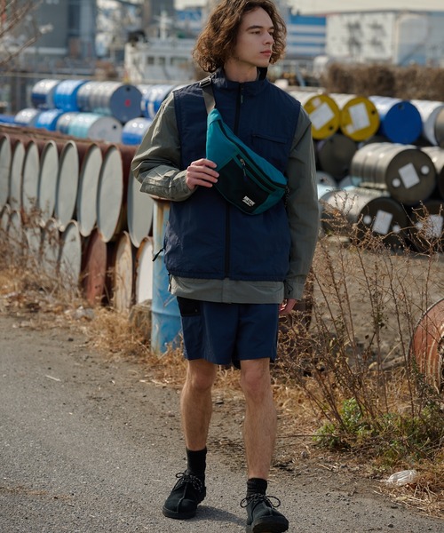 Eddie Bauer(エディーバウアー)の「EBTEK メッシュ ウエストバッグ(ボディバッグ/ウエストポーチ・メンズ・オレンジ/グリーン/ブラック・F)」の19枚目の写真