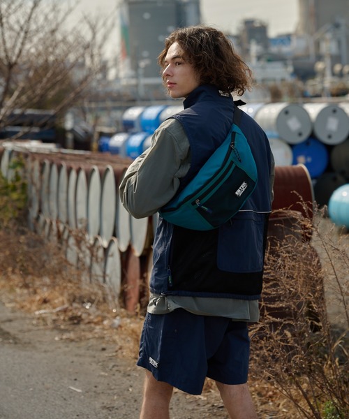 Eddie Bauer(エディーバウアー)の「EBTEK メッシュ ウエストバッグ(ボディバッグ/ウエストポーチ・メンズ・オレンジ/グリーン/ブラック・F)」の20枚目の写真