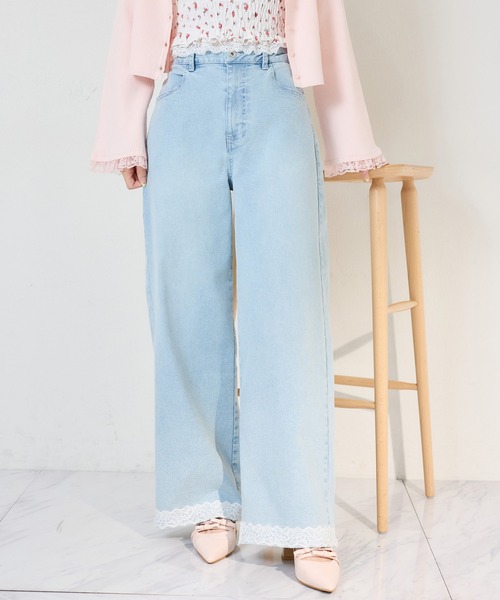 one after another NICE CLAUP(ワンアフターアナザーナイスクラップ)の「【サイズ展開あり】レースポケットワイドパンツ(デニムパンツ・レディース・ブルー/ライトブルー・MEDIUM/SMALL)」の16枚目の写真