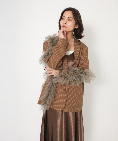Floran（フローラン）の「ストライプ チュールシャツジャケット（テーラードジャケット・レディース・ブラウン/グレイッシュベージュ/ブラック・FREE）」の10枚目の写真