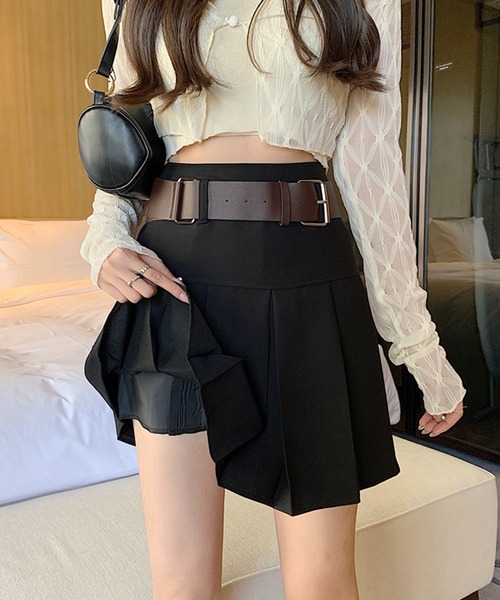 Songe(ソンジュ)の「ベルト付きボックスプリーツスカート(スカート・レディース・ブラック/カーキ・M/L)」の15枚目の写真