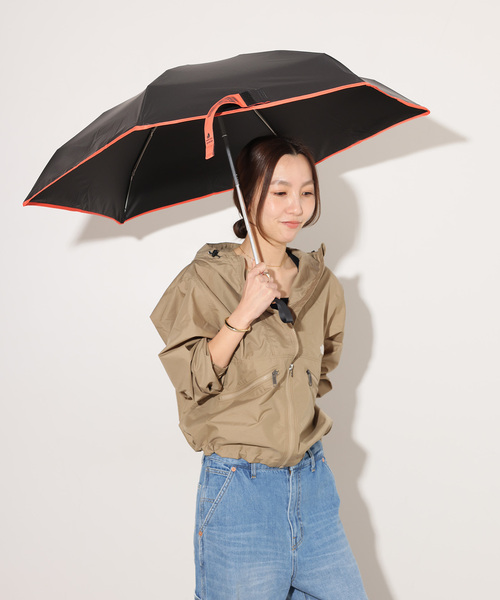 KiU（キウ）の「【KiU/キウ】  ALL WEATHER UMBRELLA：晴雨兼用傘（折りたたみ傘・レディース・アイボリー/ブラック・FREE）」の3枚目の写真