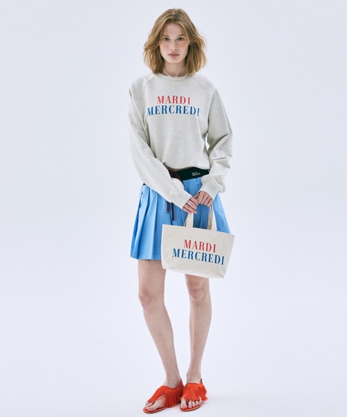 Mardi Mercredi（マルディメクルディ）の「SWEATSHIRT RAGLAN LA TYPO FRANCAISE / スウェットシャツ ラグラン ラ タイポ フランセーズ（スウェット・レディース・オートミール・FREE）」の5枚目の写真