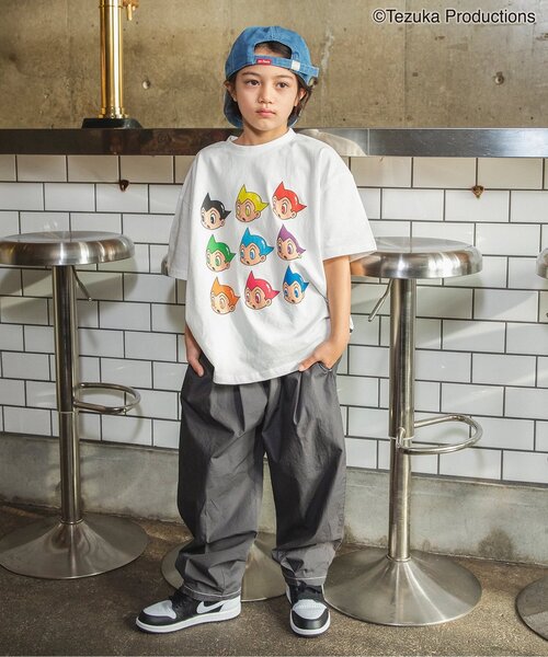 BREEZE（ブリーズ）の「鉄腕アトム グラフィックTシャツ（Tシャツ/カットソー・キッズ・オフホワイト/ブラック・90/100/110/120/130/140/150/160）」の13枚目の写真