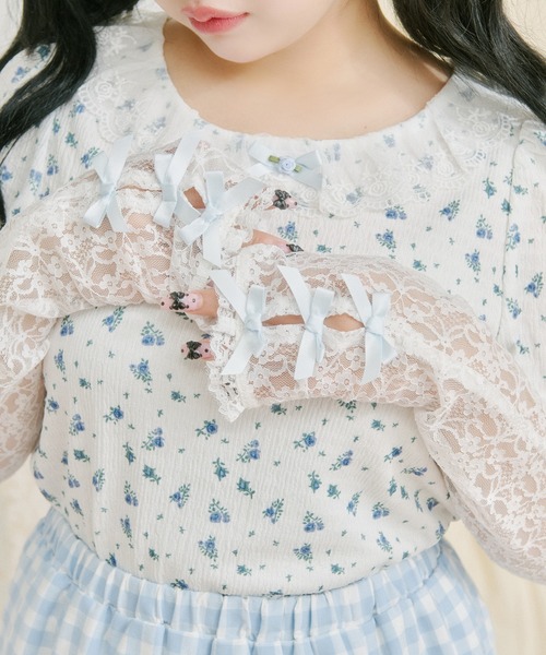 kutir(クティール)の「【クティールとレトロ】リボンレースアームウォーマーSET花柄カットソー(Tシャツ/カットソー・レディース・ブルー/ライトピンク/ライトグリーン・FREE)」の2枚目の写真