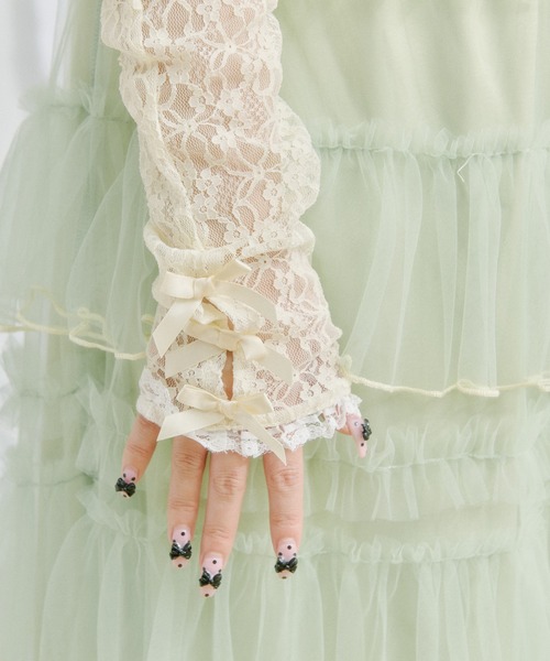 kutir(クティール)の「【クティールとレトロ】リボンレースアームウォーマーSET花柄カットソー(Tシャツ/カットソー・レディース・ブルー/ライトピンク/ライトグリーン・FREE)」の16枚目の写真