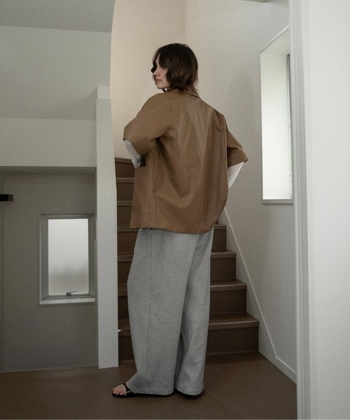 lawgy（ラウジー）の「2way sleeve embroidery jacket / 2wayスリーブエンブロイダリージャケット（その他アウター・レディース・クリーム/キャメル/ブラック・FREE）」の17枚目の写真