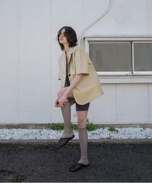 lawgy（ラウジー）の「2way sleeve embroidery jacket / 2wayスリーブエンブロイダリージャケット（その他アウター・レディース・クリーム/キャメル/ブラック・FREE）」の7枚目の写真