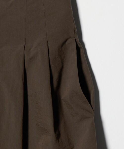 UNITED ARROWS(ユナイテッドアローズ)の「NALYA ワイドパンツ(その他パンツ・レディース・オフホワイト/その他1/ダークブラウン・36/38)」の22枚目の写真
