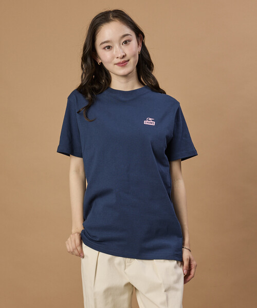 FREAK'S STORE(フリークスストア)の「限定展開 CHUMS×FREAK'S STORE 別注 ヒストリー バックプリント クルーネックTシャツ キャットモチーフ チャムス(Tシャツ/カットソー・メンズ・ネイビー/ホワイト/ブラック/グレイッシュベージュ・SMALL/X-LARGE/LARGE/MEDIUM)」の9枚目の写真