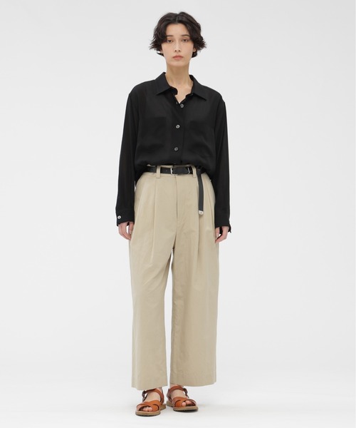 MARGARET HOWELL（マーガレットハウエル）の「CUPRA VOILE PANAMA（シャツ/ブラウス・レディース・アイボリー/ブラック・2/1）」の8枚目の写真