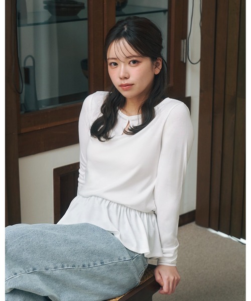moi tytto（モイテュット）の「マルチwayフリル付きリバースカットソー（Tシャツ/カットソー・レディース・ナチュラル/オフホワイト・FREE）」の9枚目の写真
