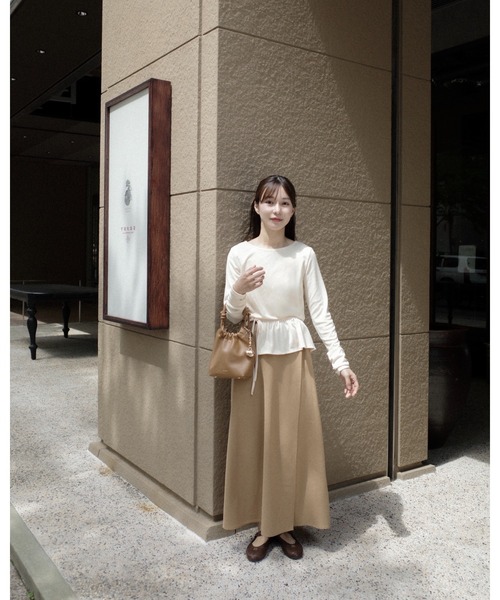 moi tytto（モイテュット）の「マルチwayフリル付きリバースカットソー（Tシャツ/カットソー・レディース・ナチュラル/オフホワイト・FREE）」の19枚目の写真