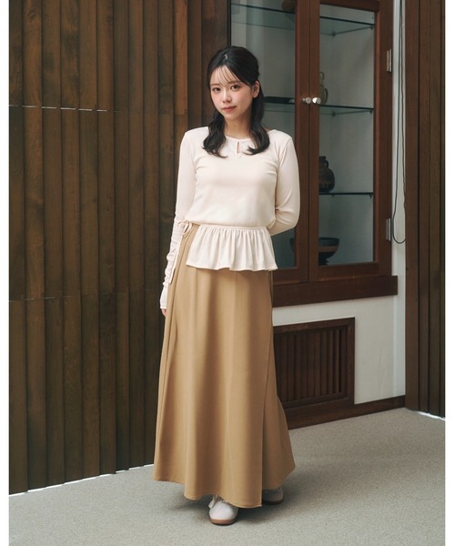 moi tytto（モイテュット）の「マルチwayフリル付きリバースカットソー（Tシャツ/カットソー・レディース・ナチュラル/オフホワイト・FREE）」の7枚目の写真