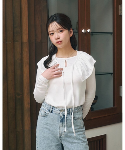 moi tytto（モイテュット）の「マルチwayフリル付きリバースカットソー（Tシャツ/カットソー・レディース・ナチュラル/オフホワイト・FREE）」の4枚目の写真