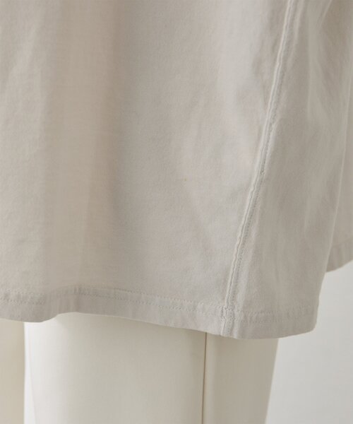 Whim Gazette（ウィムガゼット）の「【KATHARINE HAMNETT】別注ME Tシャツ（Tシャツ/カットソー・レディース・ベージュ・FREE）」の18枚目の写真