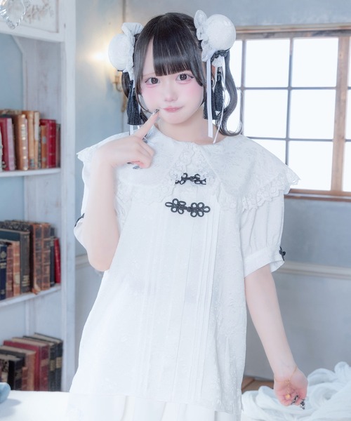 Whinny(ホワイニー)の「Whinny/《セットアップ可能♪》ぱんだおめかしぶらうす(シャツ/ブラウス・レディース・ブラック/ホワイト・FREE)」の1枚目の写真