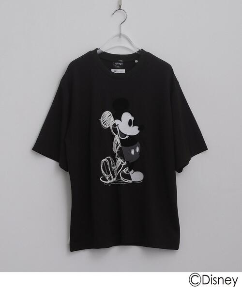 Disney（ディズニー）の「Disney capsule collection Tシャツ（Tシャツ/カットソー・メンズ・ブラック/ホワイト系1/ホワイト/ブラック系・01/02/03）」の3枚目の写真
