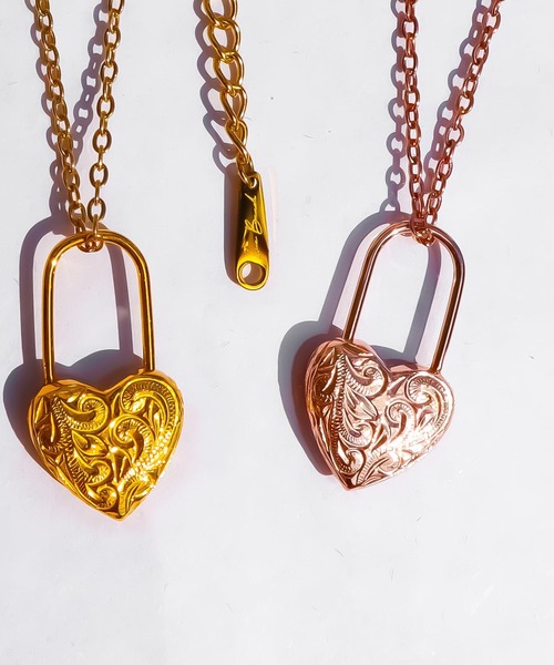 IRIEBEACH(アイリービーチ)の「2way Heart padlock pierce/【ハワイアンジュエリー】【サージカルステンレス】【金属アレルギー対応】【IRIEBEACH / アイリービーチ】つけっぱなしOK(ピアス(片耳用)・レディース・シルバー/ゴールド/ピンク・FREE)」の2枚目の写真