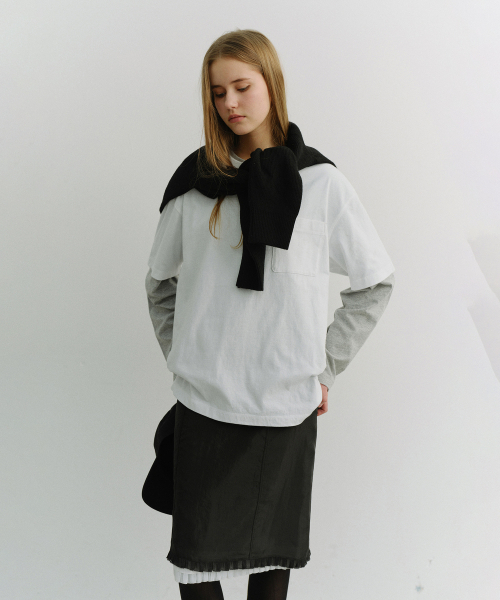 UNISEX LAYERED SET-UP T-SHIRT_UDTS6A117_MELANGE GREY / OFF WHITE