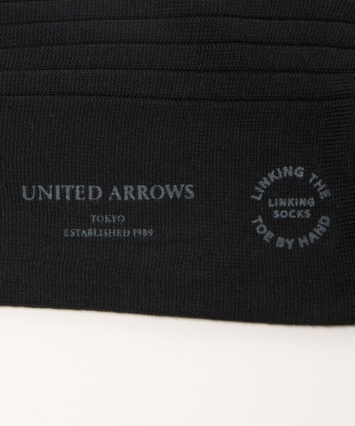 UNITED ARROWS(ユナイテッドアローズ)の「ソリッド リブソックス UA COZY 抗菌防臭(ソックス/靴下・メンズ・ブラック/ダークグレー・FREE)」の4枚目の写真