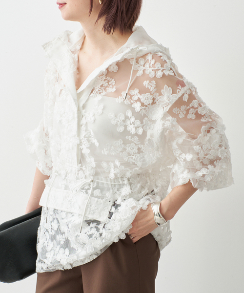 Spick & Span(スピックアンドスパン)の「《一部店舗+WEB限定》LAYAS/レイヤーズ 別注レースアノラック(その他アウター・レディース・ブラック/ホワイト・FREE)」の2枚目の写真