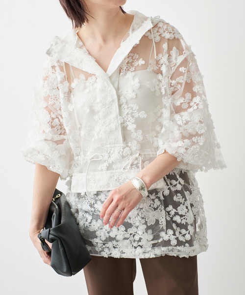 Spick & Span(スピックアンドスパン)の「《一部店舗+WEB限定》LAYAS/レイヤーズ 別注レースアノラック(その他アウター・レディース・ブラック/ホワイト・FREE)」の11枚目の写真
